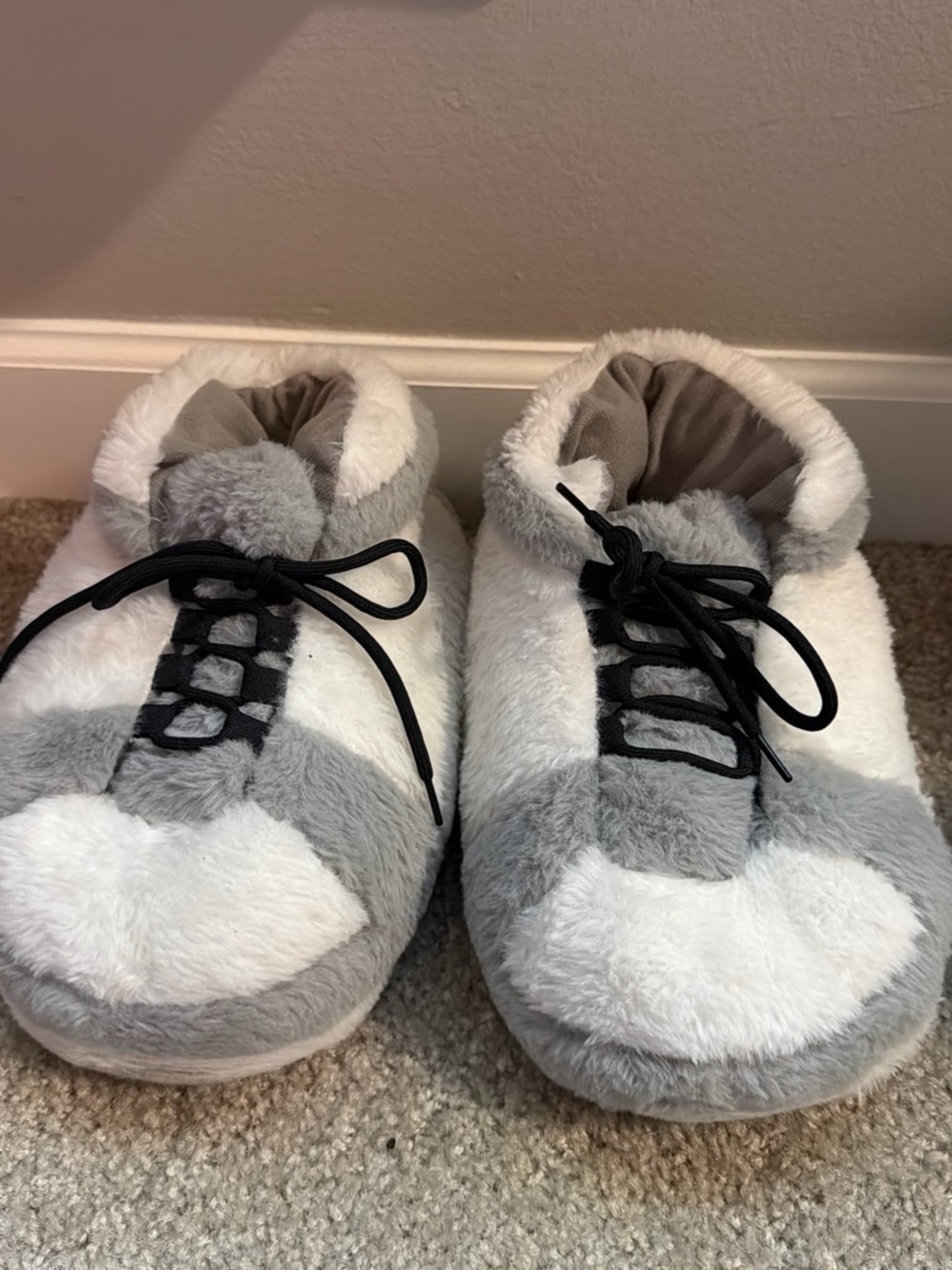 & Other Stories White and Gray Plush Lace-Up Slipper Sneakers